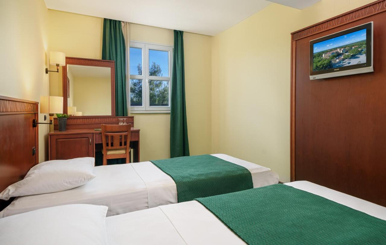 Hotel Vrata Krke Лозовац Екстериор снимка