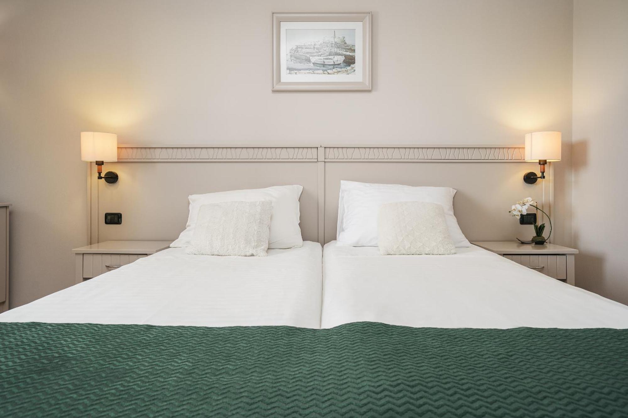 Hotel Vrata Krke Лозовац Екстериор снимка