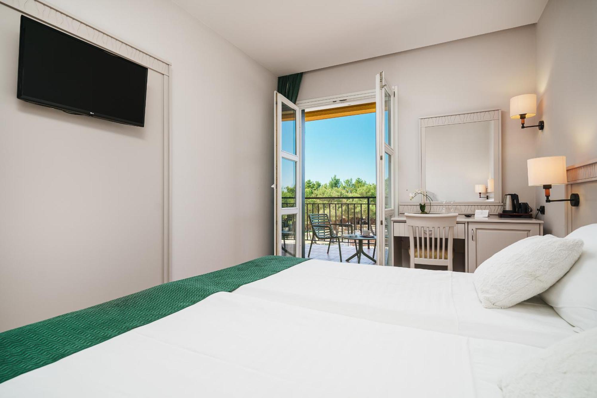 Hotel Vrata Krke Лозовац Екстериор снимка